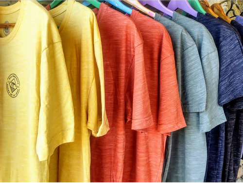 Classic OLA PERFECTA® surf t-shirts in assorted colors inspired by the surf lifestyle of Barra de la Cruz, Oaxaca.